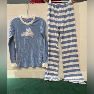 Sara’s Prints kids Easter/Spring pajamas. Sz 12. Measurements below.